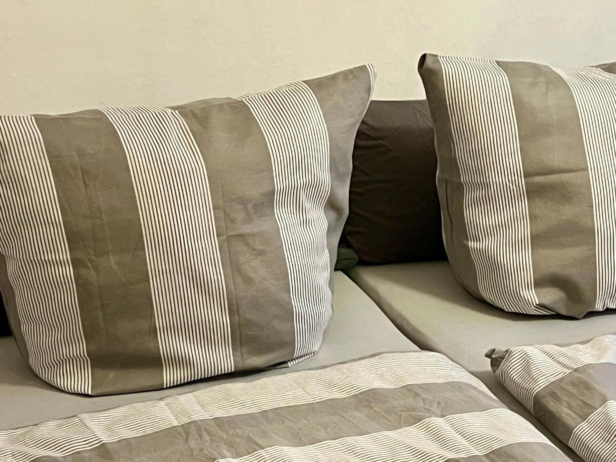 Lichtdurchflutete Grosse Wohnung 슈벰 외부 사진